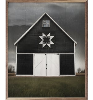 Black Barn With Quilt